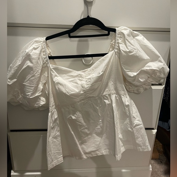 White ballon sleeve top - Picture 1 of 2